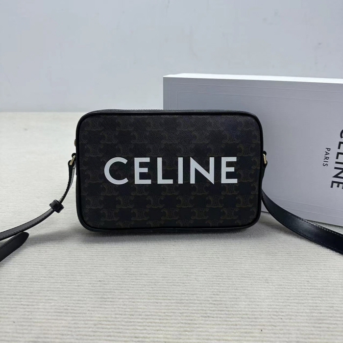 Celine 셀린느 카메라백 C20100 2020/신상 실사