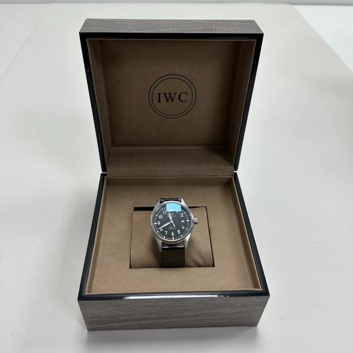 [IWC]IWC 파일럿 마크18 IW327001 실사