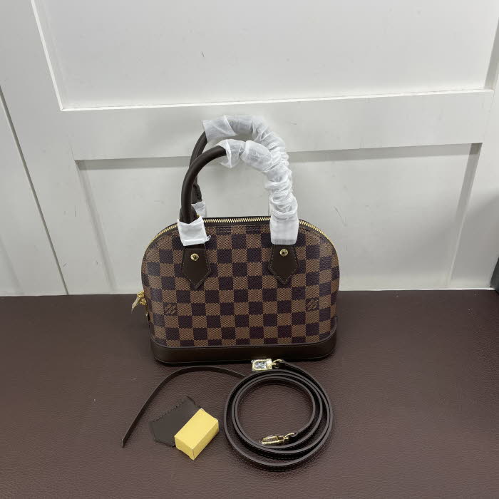 Louis Vuitton 루이비통 다미에 알마 BB N41221 실사