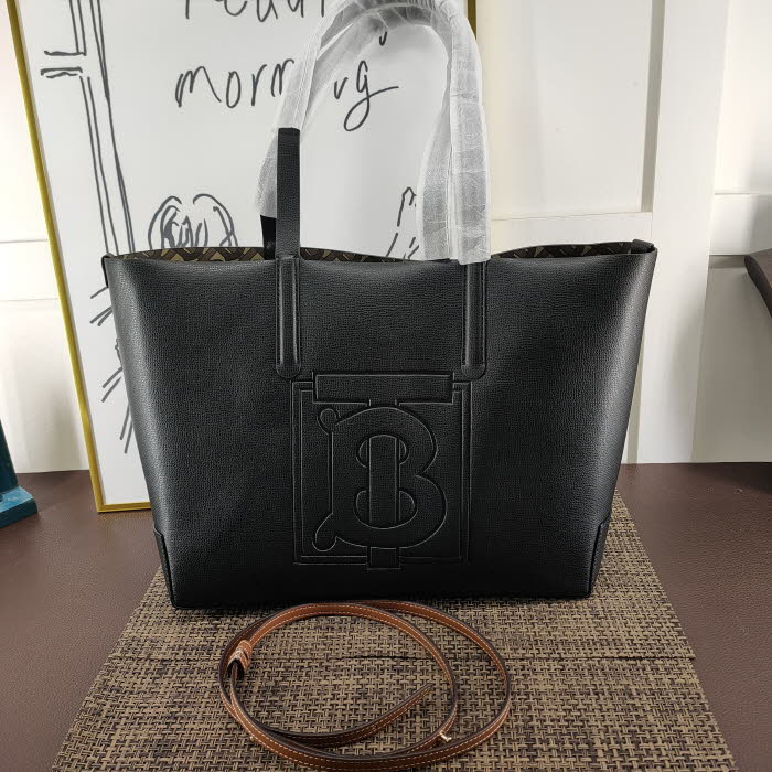 [버버리]Burberry 2020 Women'sTote Shopper Bag