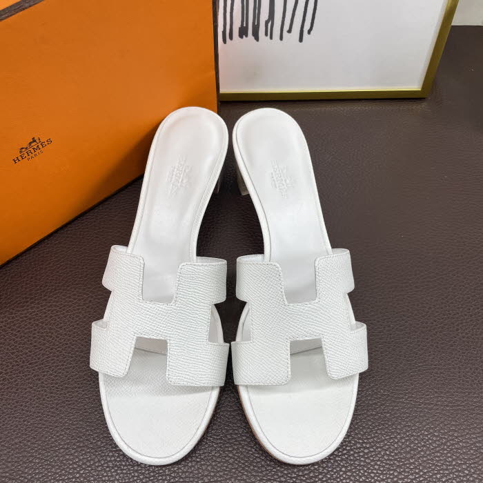 Hermes 2019 Ladies Oasis Leather Middle Heel Slipper - 에르메스 …