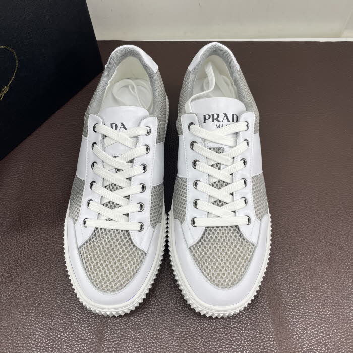 프라다 남성용 스니커즈 P45000-3 2020/신상 실사