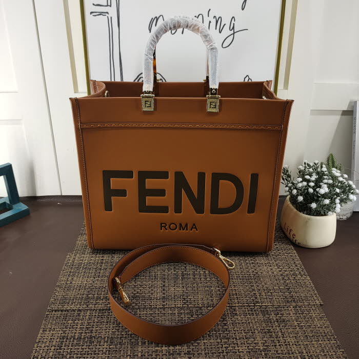 [데일리 백으로 강추]Fendi 2019 Women Tote Shopper Bag