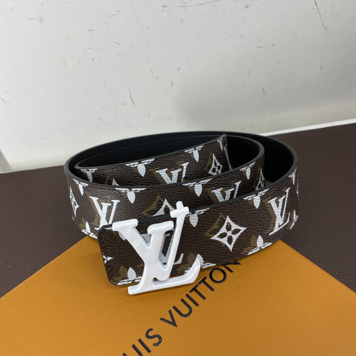 Louis vuitton 2020 Woman Belt - 루이비통 2020 여성용 벨트 LOUBT0142