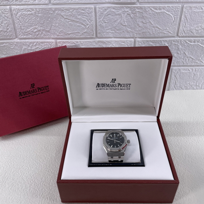 Audemars Piguet 오데마피게 로얄오크 칼리버 15500ST.OO.1220ST.03 정품급무브 실사…